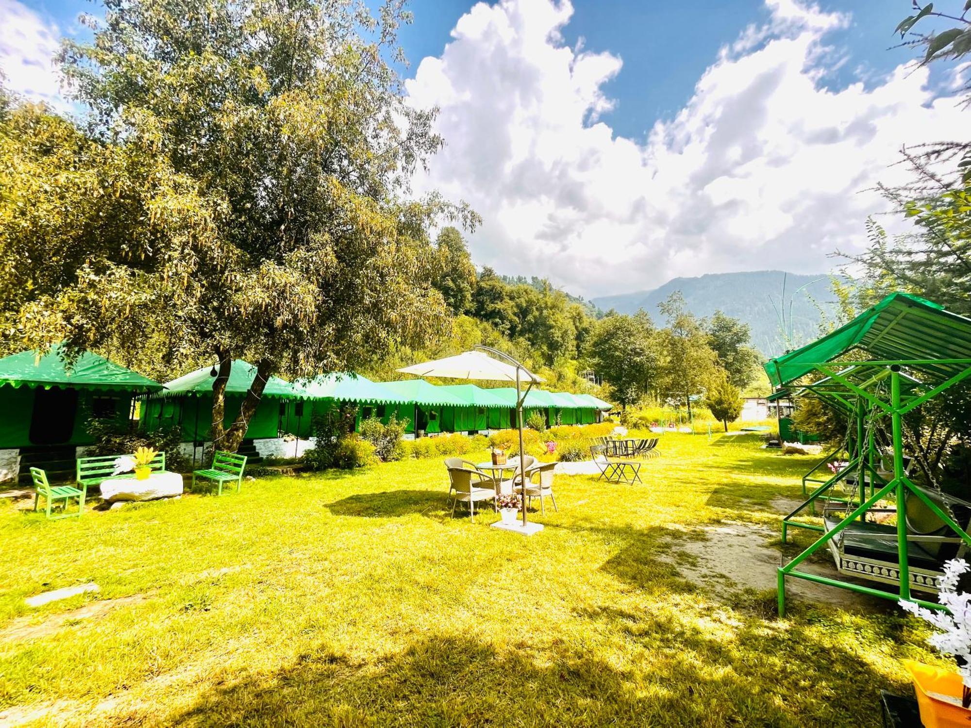 Himalayan Riverside Resort, Manali Bagian luar foto