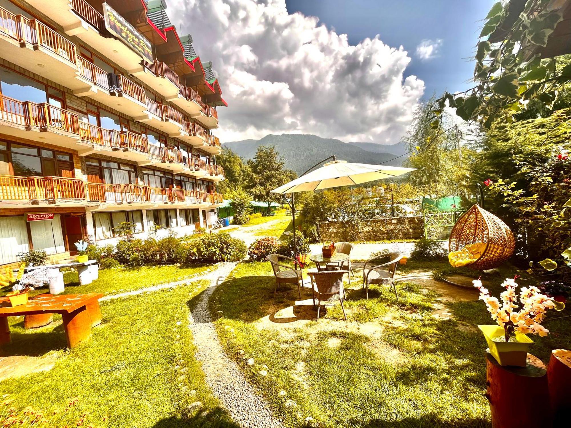 Himalayan Riverside Resort, Manali Bagian luar foto