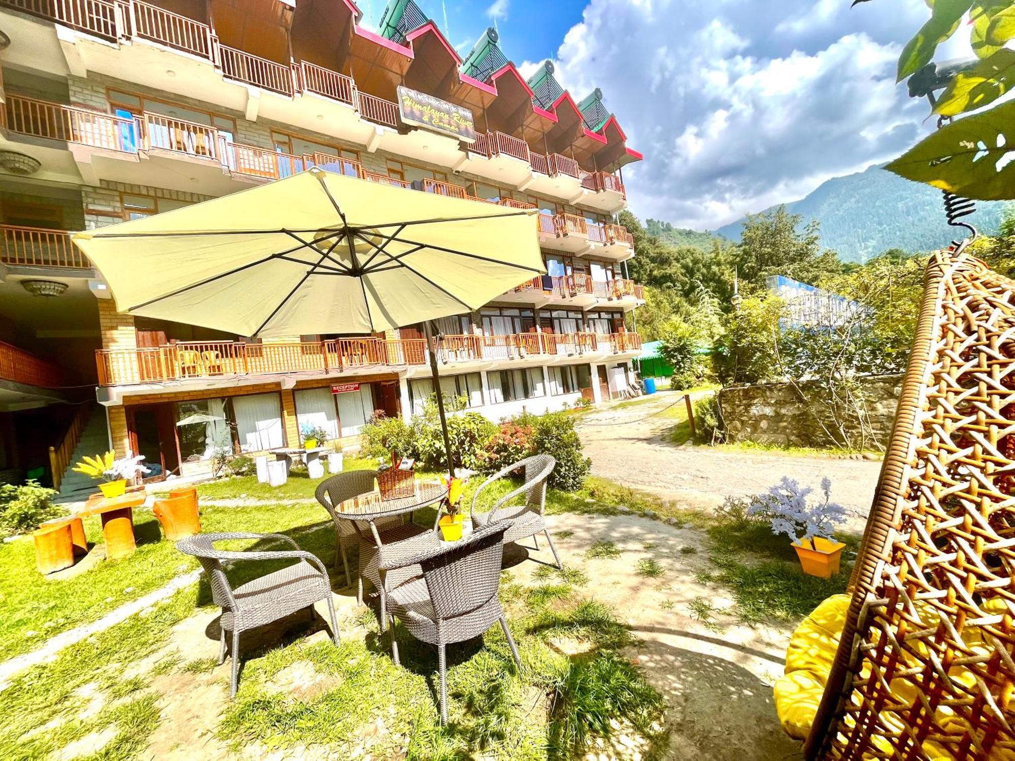 Himalayan Riverside Resort, Manali Bagian luar foto