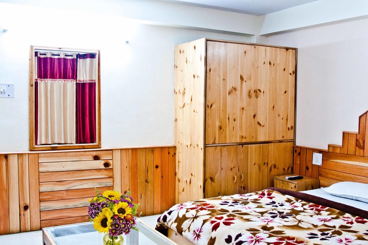 Himalayan Riverside Resort, Manali Bagian luar foto