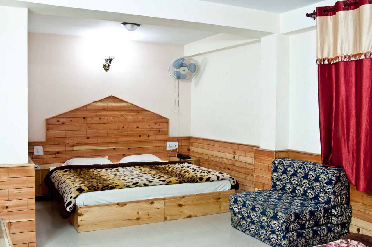 Himalayan Riverside Resort, Manali Bagian luar foto