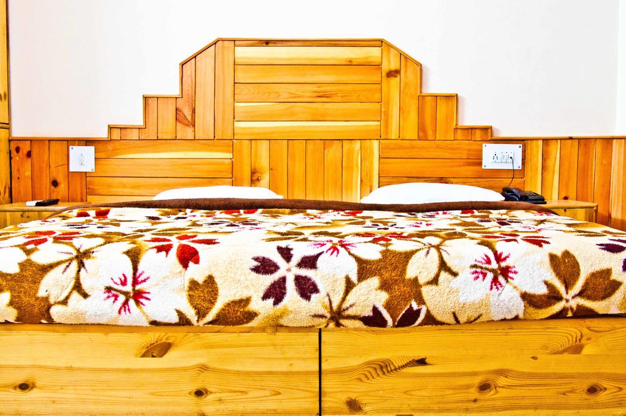 Himalayan Riverside Resort, Manali Bagian luar foto