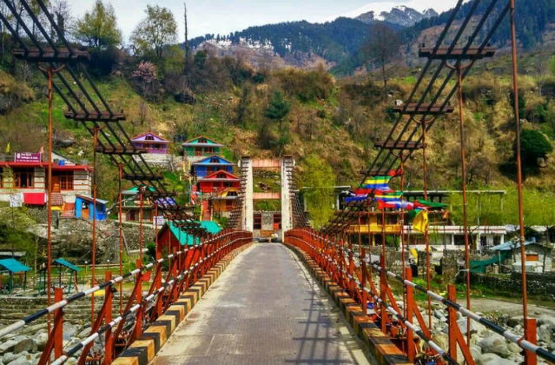 Himalayan Riverside Resort, Manali Bagian luar foto
